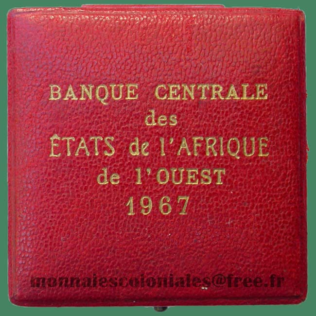 BEAC - Afrique de l'Ouest 10 F 1981 - West Africa Pattern